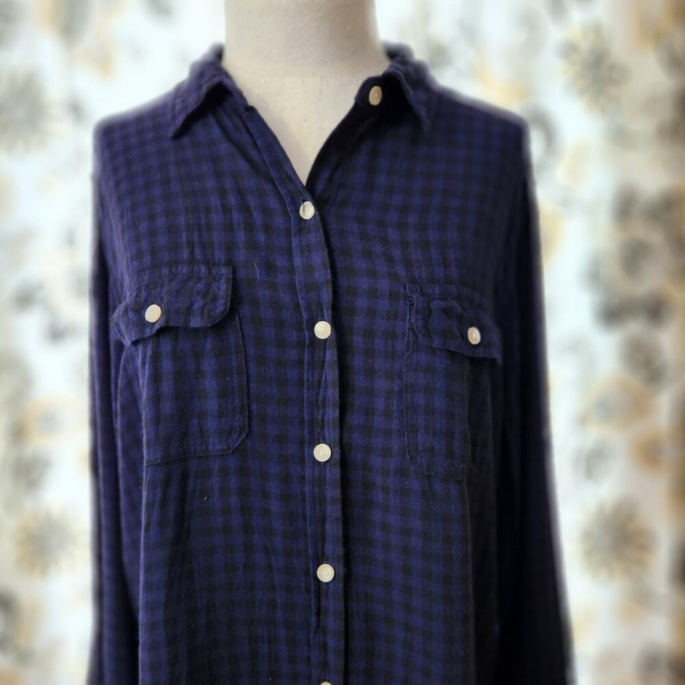 Universal Thread Button Blouse Women's Size Large Plaid Collarad Dark Blue Black